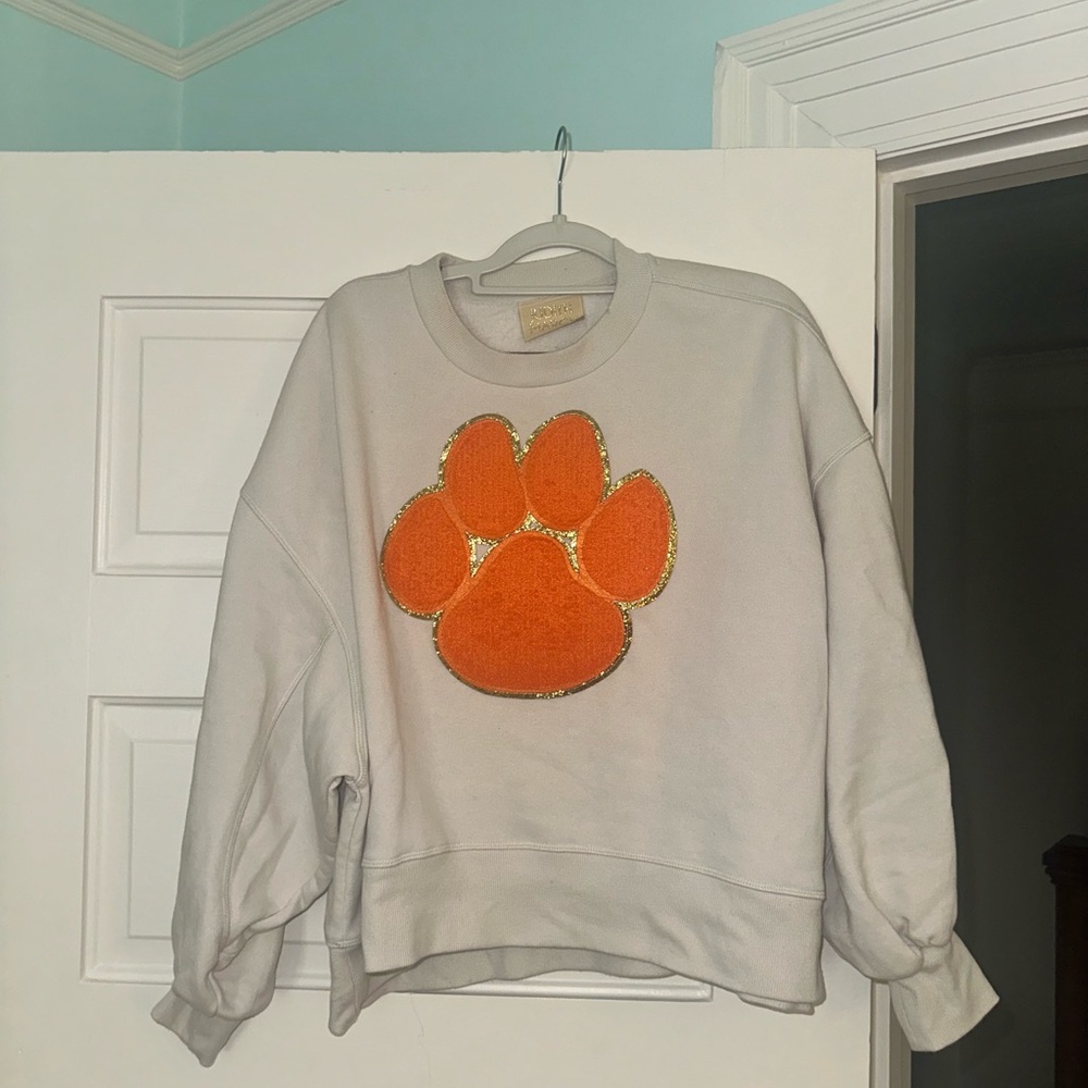 Judith March tiger paw (Clemson) sweatshirt size medium